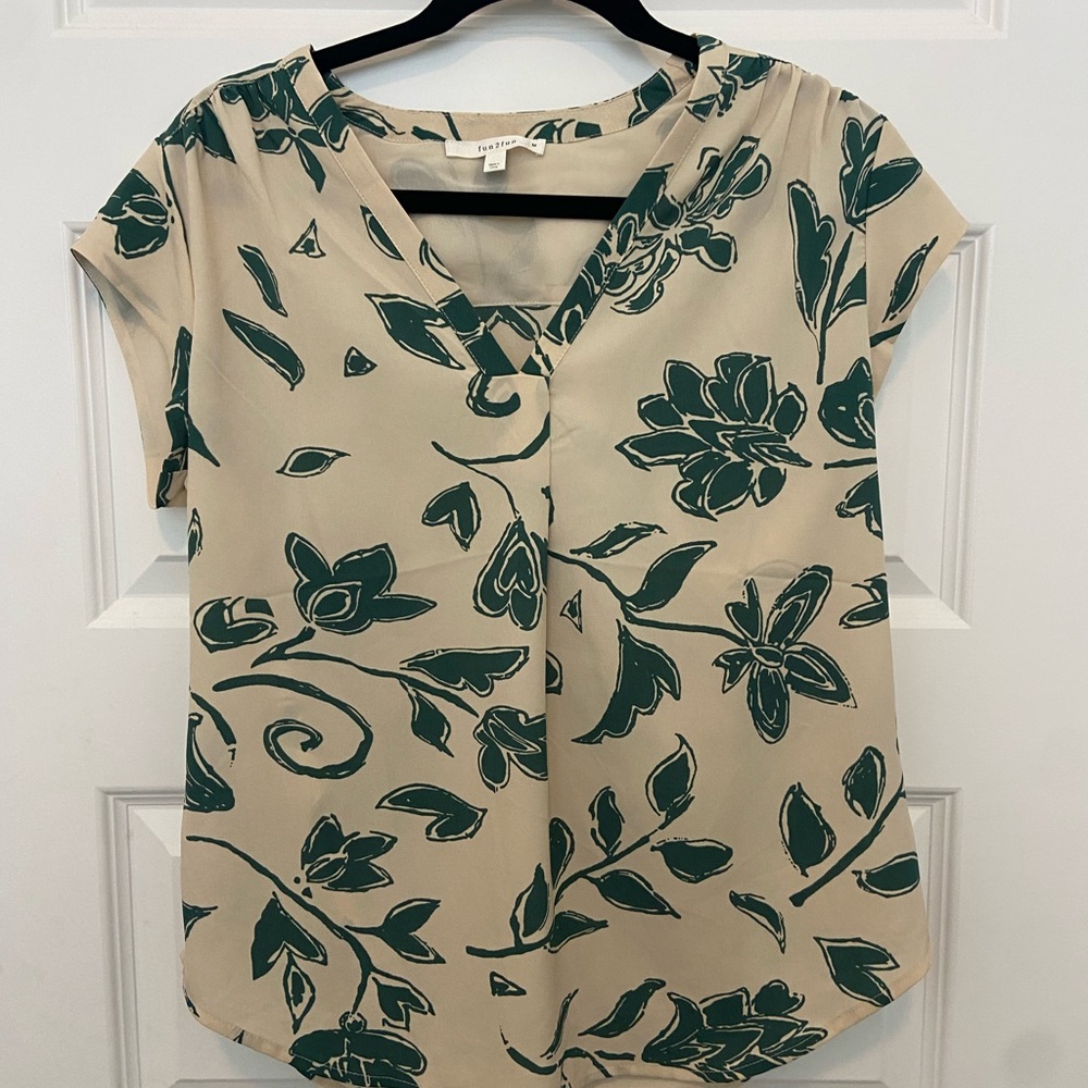 Fun 2 Fun Beige and Green Floral Blouse